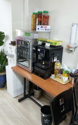 Beverages available as self service at Beomamgol Patjuk 범암골팥죽 in Suncheon