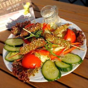 Vegan pea & mint sticks with  mixed salad at Mariahilferbräu in Vienna