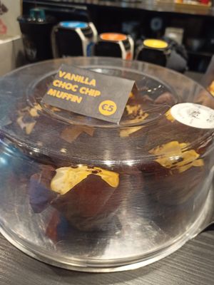 Muffin at Izy Coffee in Antwerpen