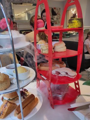 Dinoshaped sandwich, scones, hotdogs, icecram, chocolat cake, everything vegan at The Drawing Rooms in South West London