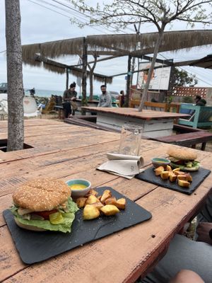 Tofu burger with peanut saucee  at Pura Vida in Alcossebre