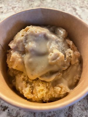 Banana Pudding at New Legacy Vegans in Oakland Park