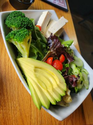 House Salad w Avo and Tofu at Sushi Spot in Arcata