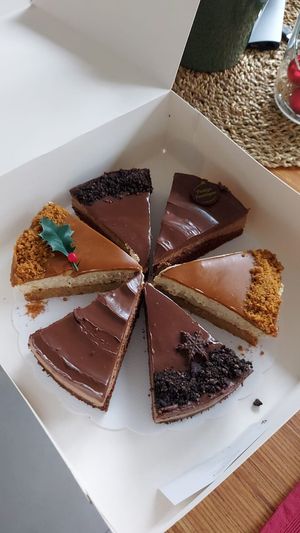 Speculoostaart, chocolatemoussetaart and oreomoussetaart at Junglicious in Evergem