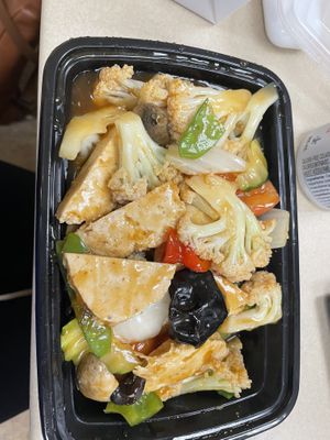 Sweet n’ sour “chicken" #Veganuary at Lucky Vege House Inc in Brooklyn