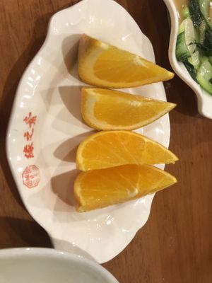 Oranges   at Lucky Vege House Inc in Brooklyn