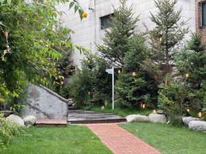 Entrance. Left side is savage garden  at Savage Garden - Maybe closed in Seoul