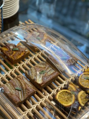 Banana breads  at Savage Garden - Maybe closed in Seoul