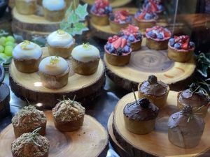 Tarts   at Savage Garden - Maybe closed in Seoul