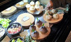 mini tartes and yogurt bowls at Savage Garden - Maybe closed in Seoul