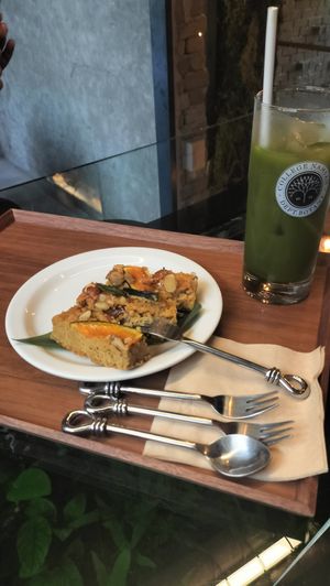 Would travel to Seoul again just for this cake at Savage Garden - Maybe closed in Seoul