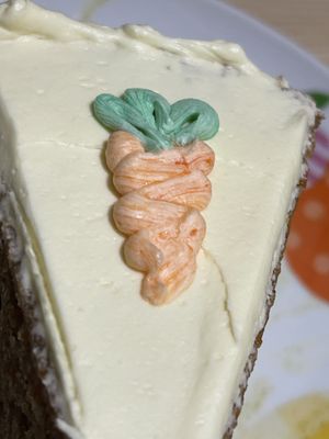 Carrot cake detail  at Trick or Treat Vegan Sweets (formerly Canelita Sweets) in Osaka
