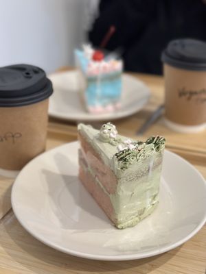 Lindo e maravilhoso   at Trick or Treat Vegan Sweets (formerly Canelita Sweets) in Osaka