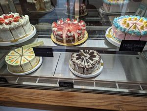 All cakes at Trick or Treat Vegan Sweets (formerly Canelita Sweets) in Osaka