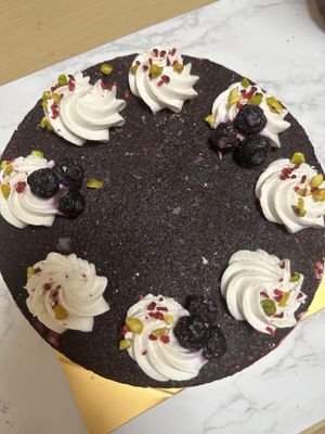   at Trick or Treat Vegan Sweets (formerly Canelita Sweets) in Osaka