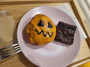 Brownie was nice! at Trick or Treat Vegan Sweets (formerly Canelita Sweets) in Osaka