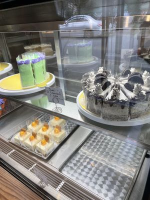 Cake display for Halloween was so cute!  at Trick or Treat Vegan Sweets (formerly Canelita Sweets) in Osaka