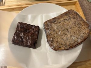   at Trick or Treat Vegan Sweets (formerly Canelita Sweets) in Osaka