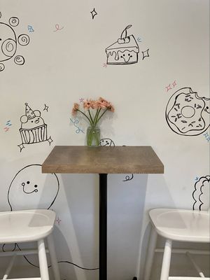   at Trick or Treat Vegan Sweets (formerly Canelita Sweets) in Osaka