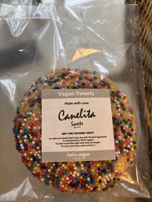   at Trick or Treat Vegan Sweets (formerly Canelita Sweets) in Osaka