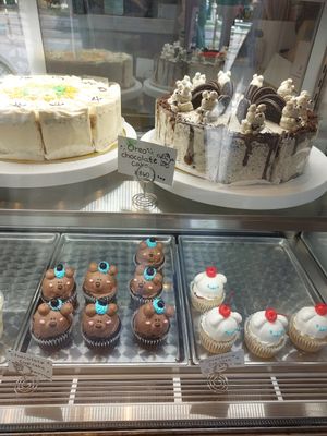  at Trick or Treat Vegan Sweets (formerly Canelita Sweets) in Osaka