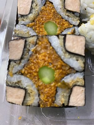 Quatre Roses!  at OPLANTE Vegan Sushi & Wok  in Montreal