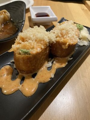 Sumo tartar inari sushi  at OPLANTE Vegan Sushi & Wok  in Montreal