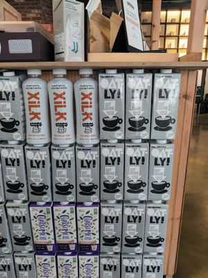  at Caffeinated in Busan