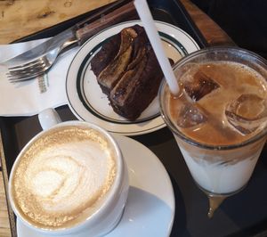  at Caffeinated in Busan