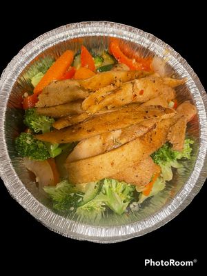 Veggie Chick-Less Bowl at The Soulful Vegan in Akron