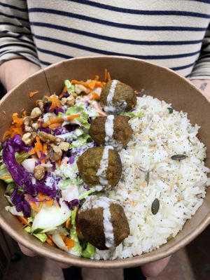 Bowls diarios para llevar, completo, orgánico y sin gluten  at Organic in Oviedo