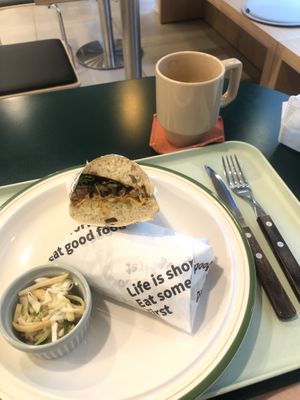   at Swallow Bakery & Cafe - 스왈로베이커리카페 in Seoul