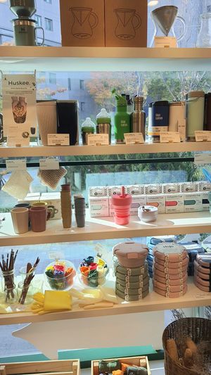 tumblers, tea and coffee kettles etc at Thanks To Zero Waste - 덕분애 제로웨이스트샵 in Seoul