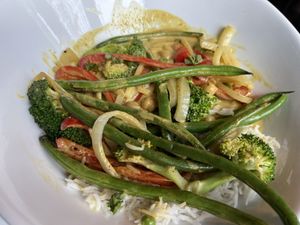 Coconut Curry was disappointing  at Frida's in University City