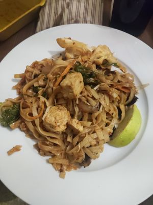 Pad thai at Eat Me Kech in Marrakech