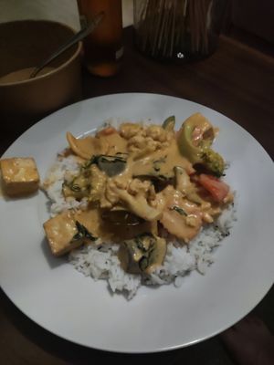 Thai red curry at Eat Me Kech in Marrakech