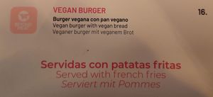 Vegan Burger on the menu (16€, served with fries) at Bonito Kitchen & Cocktails in Mallorca