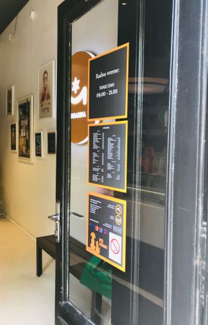 Hours at Mandarina Cake Shop in Belgrade