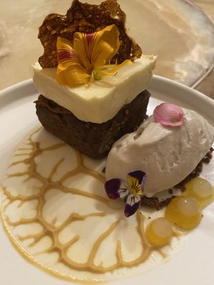 The carrot cake was devine!!  at Benny & Bloom in Kuta