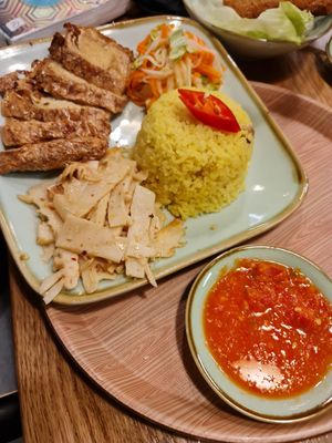 Chicken Rice ~ 26/5/22 at The Kind Bowl - Serangoon Garden in Northeast Singapore
