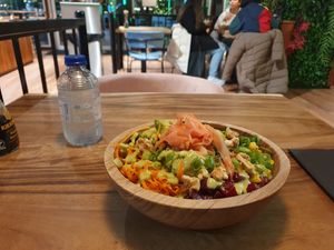  at Hawaiian Poké Bowl in Tilburg