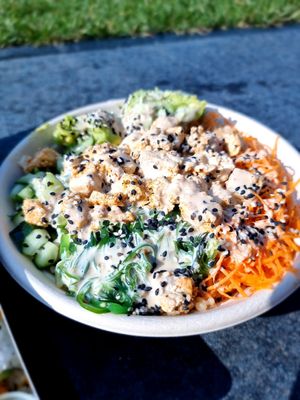 Large let's tofu at Hawaiian Poké Bowl in Tilburg
