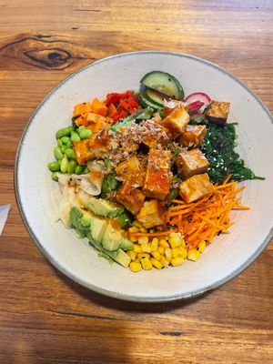 Sriracha tofu poke bowl  at Cookatoo Kitchen in Richmond