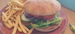 Vegan Crunchy Chicken Burger 🍔 with fries 🍟 at Lim's WAY in Buchholz