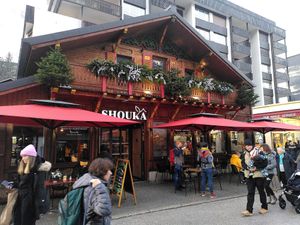 Building (eat-in space on the 2nd floor) at Shoukâ in Chamonix-mont-blanc