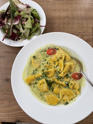   at s'Pfiff in Vienna