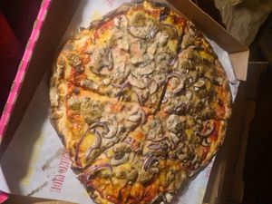 Pizza Funghi at Milano Vice - St. Pauli in Hamburg