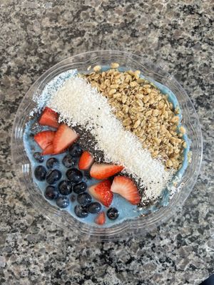 Blue Majik smoothie bowl with spirulina  at Greenleaf Juicing Company - E 86th St in Indianapolis