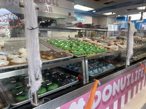 Options  at Rock N Roll Donut Bar in Monterey