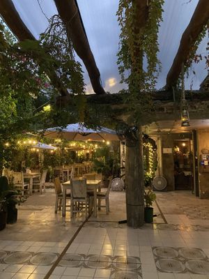 Jolie cour intérieure! Belle vive!  at La Fonda del Zancudo in Cancun